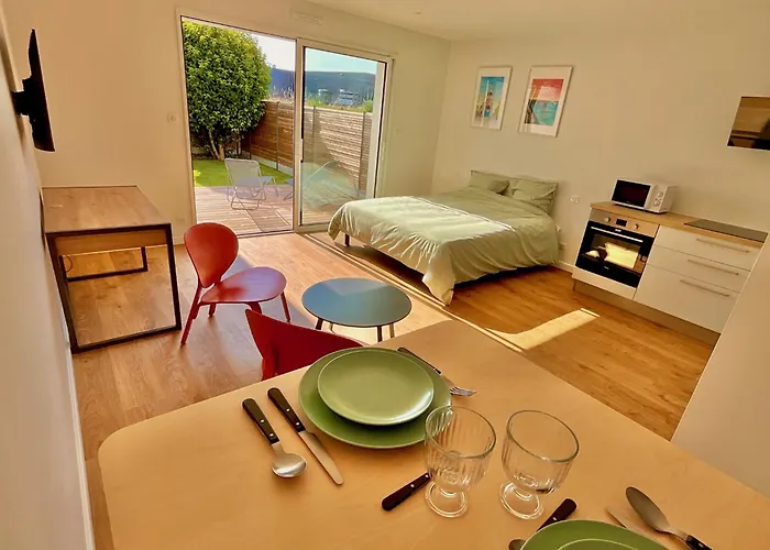 Charmant Studio Pornicais